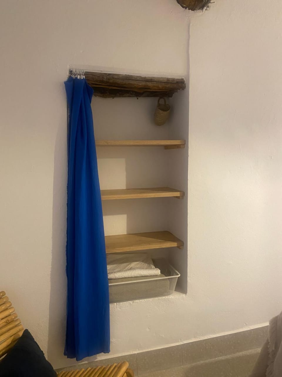 Bedroom, storage, wardrobe