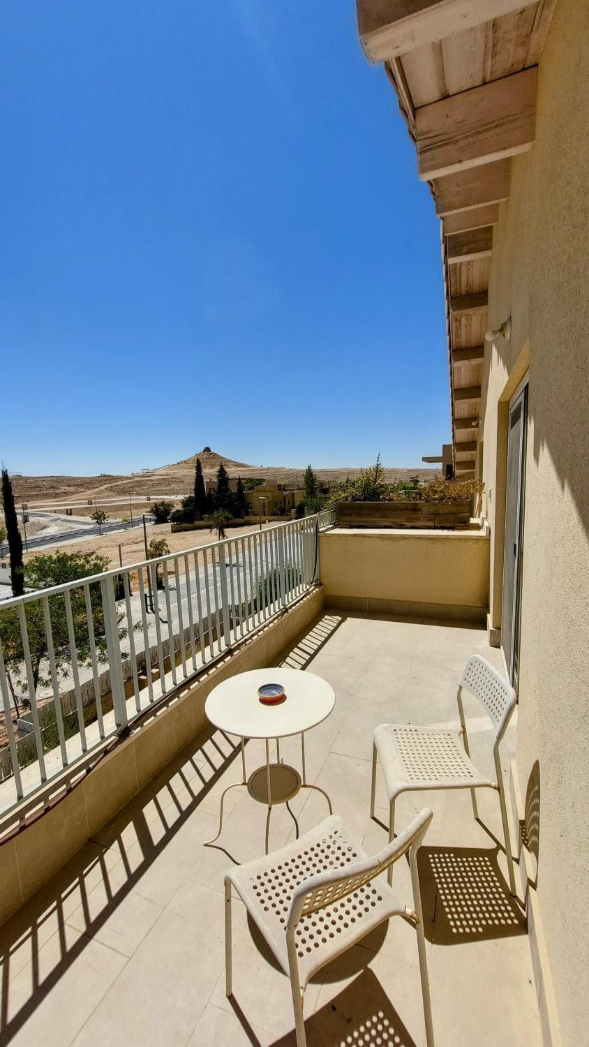 Natural landscape, View (from property/room), Balcony/Terrace