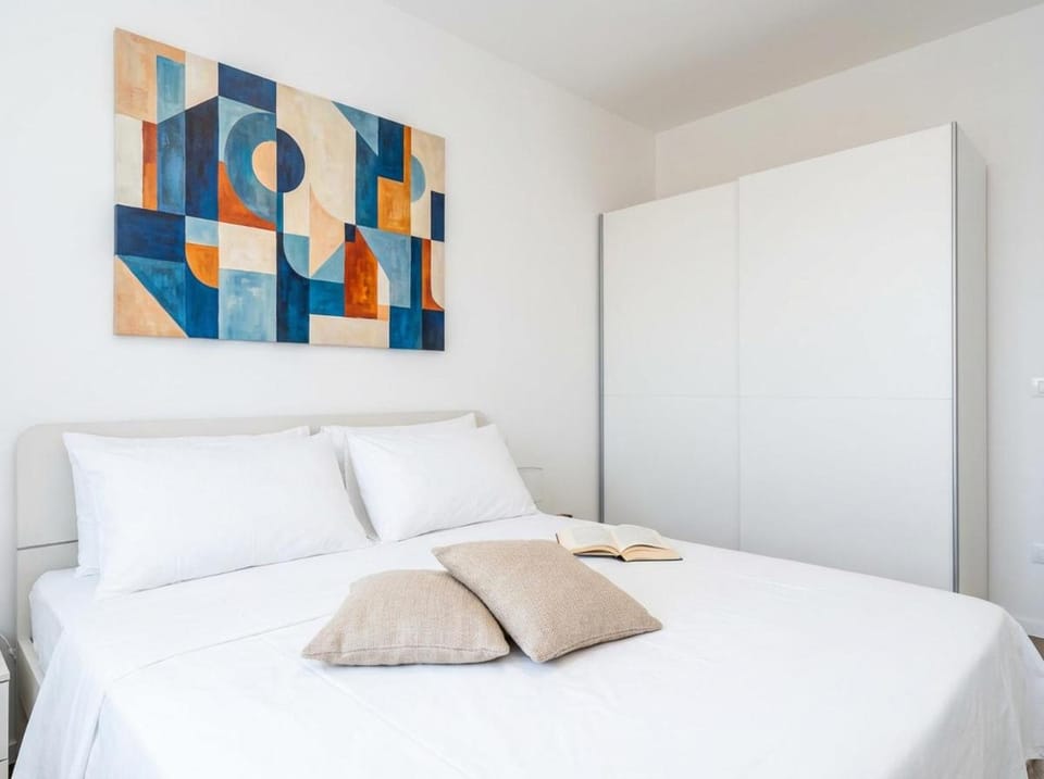 Bed, Bedroom, wardrobe