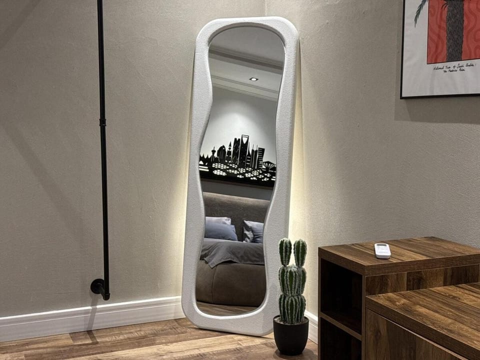 Seating area, wardrobe
