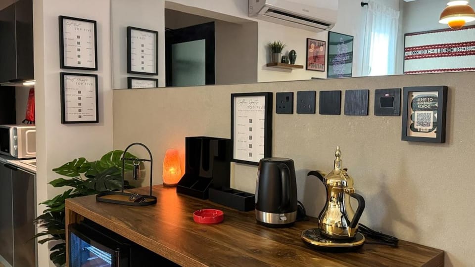 Coffee/tea facilities, Kitchen or kitchenette, minibar