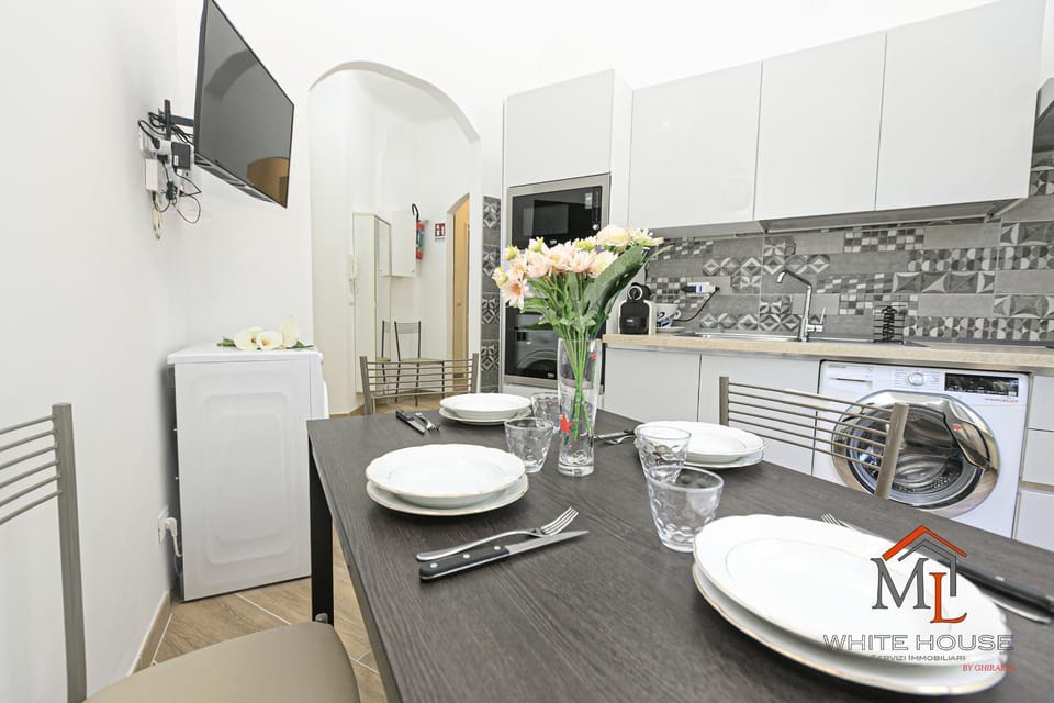 Living room, kitchen