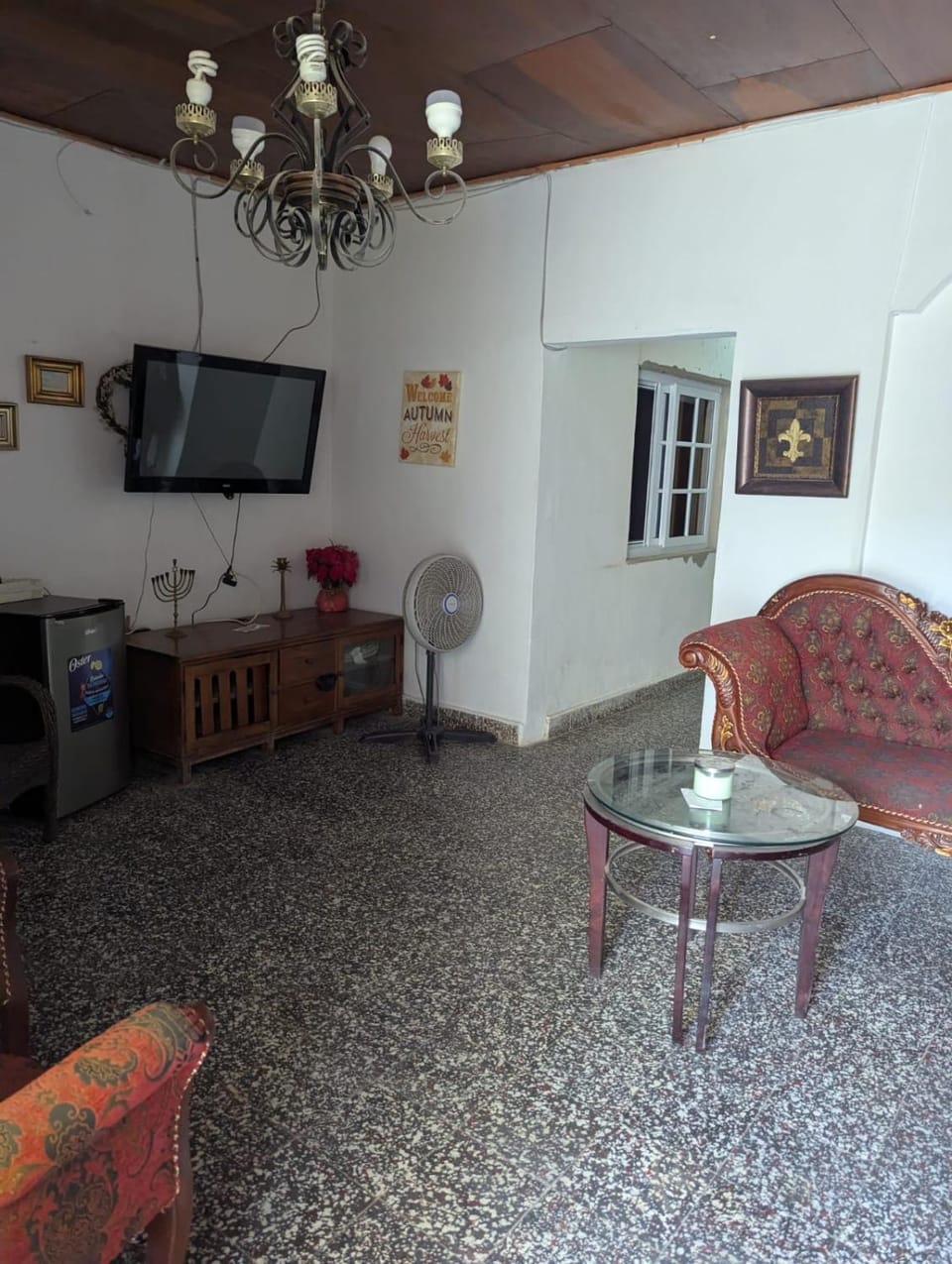 TV and multimedia, Living room, Seating area