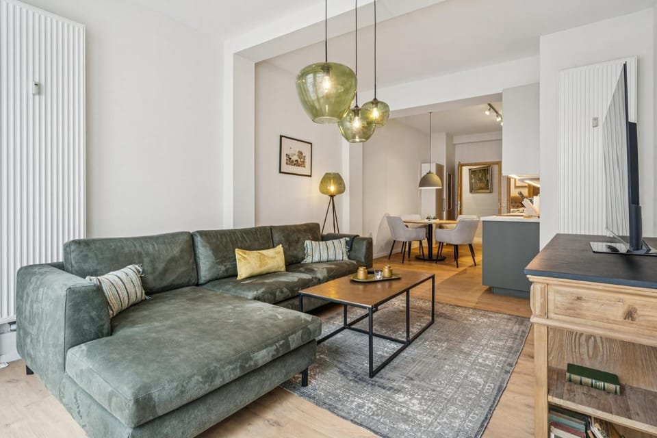 Kitchen or kitchenette, Living room, Dining area, kitchen