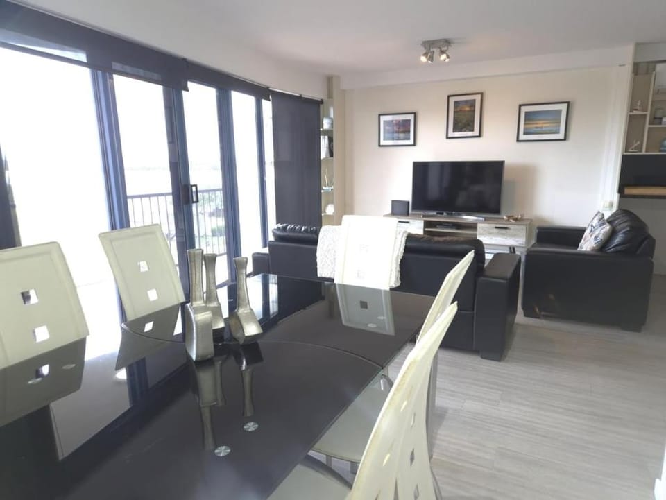 Sails Resort Caloundra Resort in Golden Beach