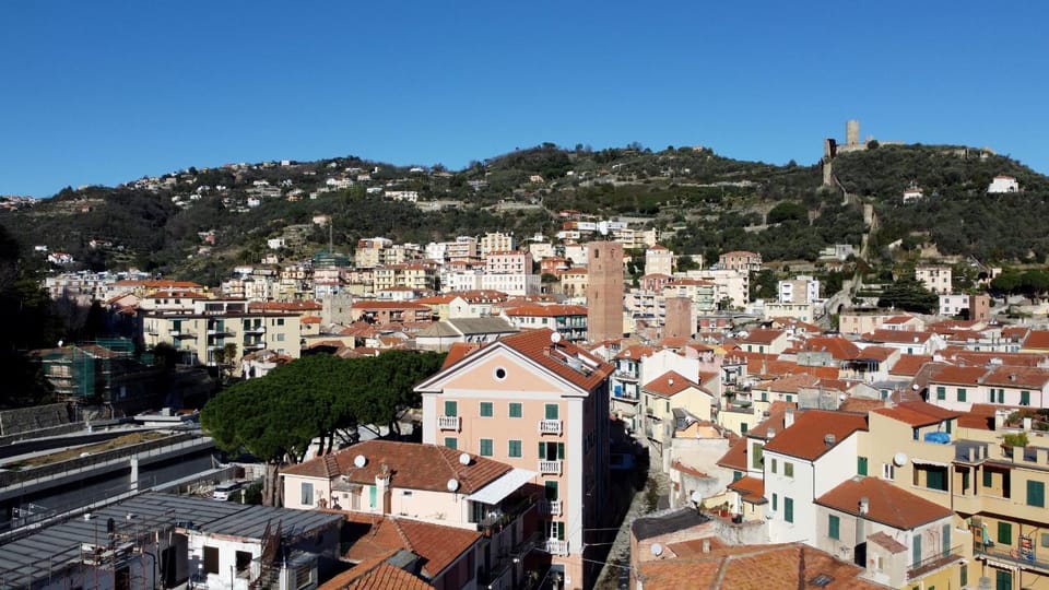 Neighbourhood, Natural landscape, Bird's eye view, City view, Location