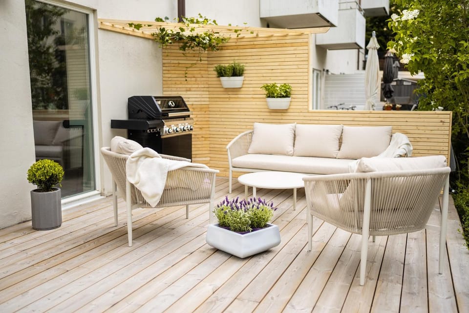 Patio, Balcony/Terrace, Seating area