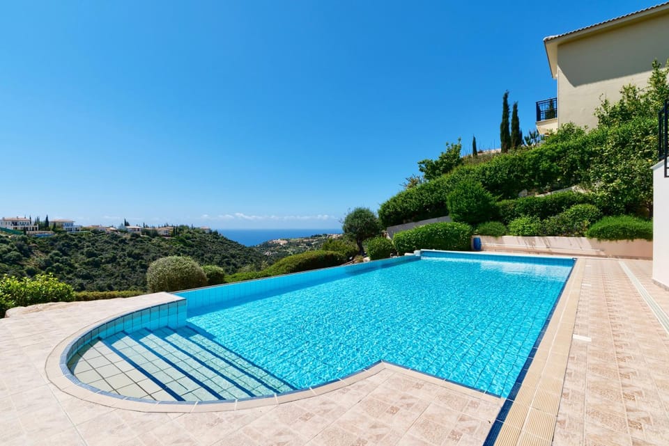 Garden, Balcony/Terrace, Mountain view, Pool view, Sea view, Swimming pool, Swimming pool