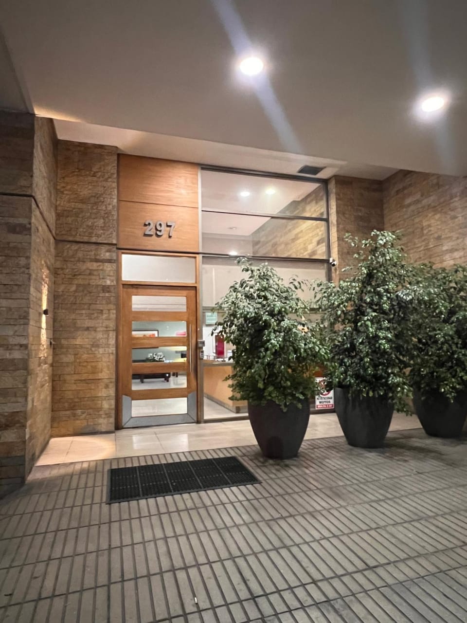 Property building, Facade/entrance