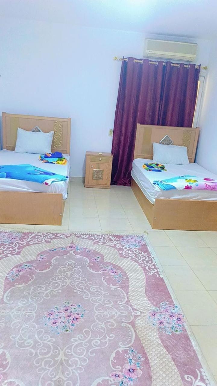 مدينه نصر شارع ابراهيم الشيخ متفرع من احمد فخري Apartment in Cairo Governorate