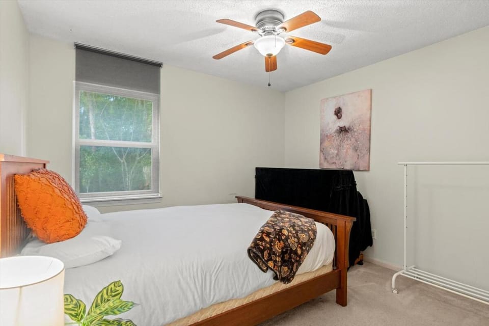 3br 2bath near Town Center House in Jacksonville