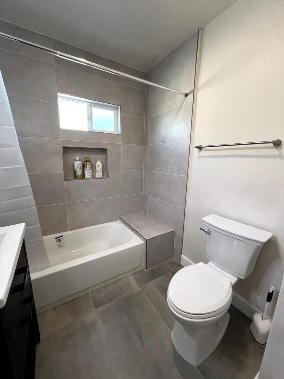 Fully remoded 1B1B Home in baldwin Park3369A Apartment in West Covina