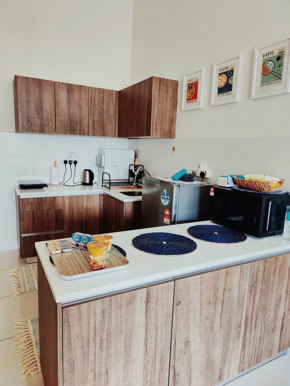 Kitchen or kitchenette