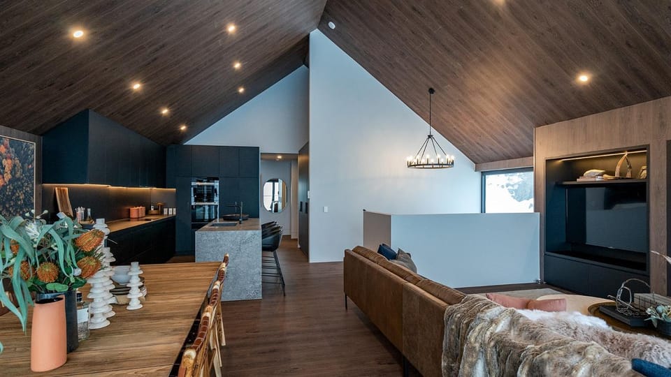 Kitchen or kitchenette, Living room, Dining area
