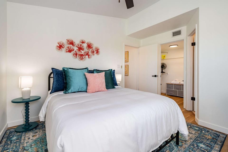 Bed, Bedroom, wardrobe