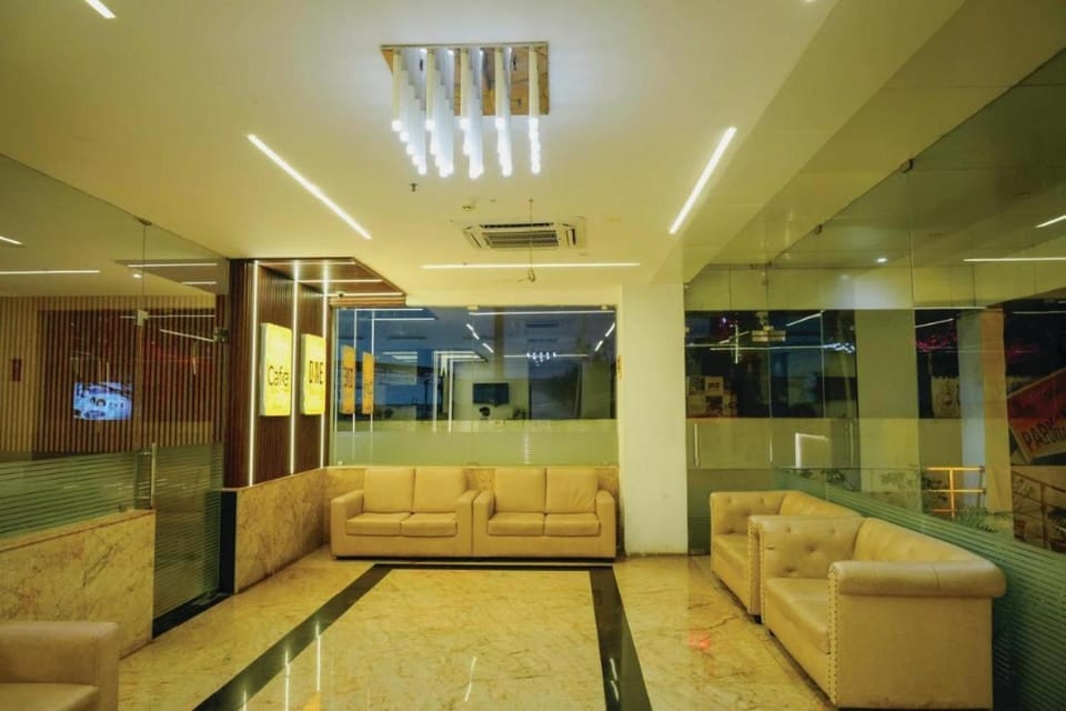 Park Niveda Managed by Qube Hospitality Hotel in Vijayawada