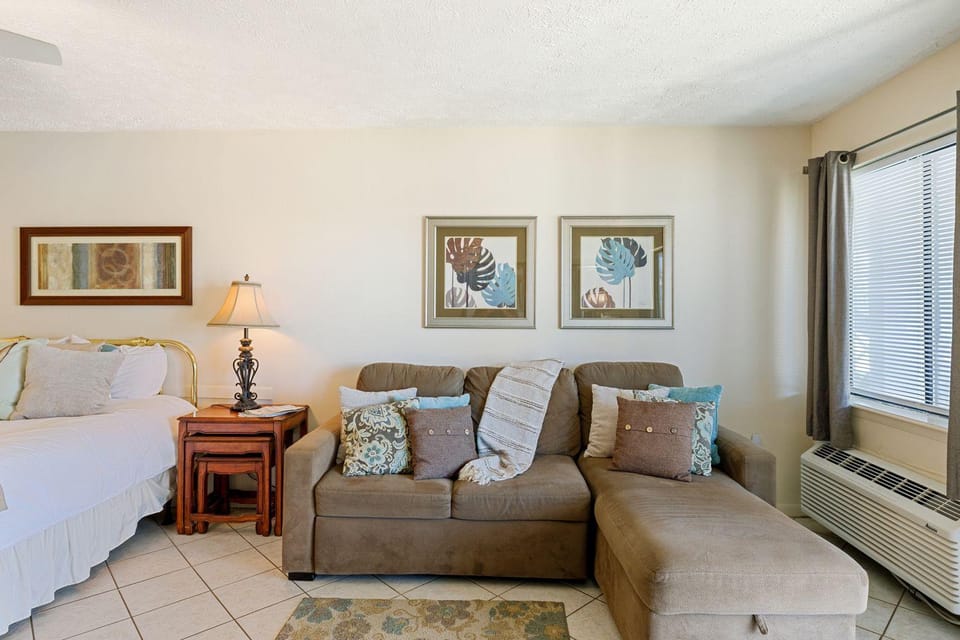 Studio - Lullwater 299 bottom floor No Elevator! House in Panama City Beach