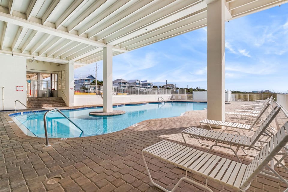 Sea La Vi 202 in Fontainebleau Terrace Apartment in Panama City Beach