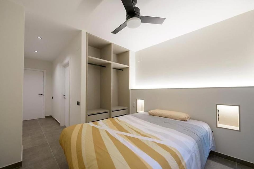 Céntrico 4 personas Ciudad Ciencias Apartment in Valencia