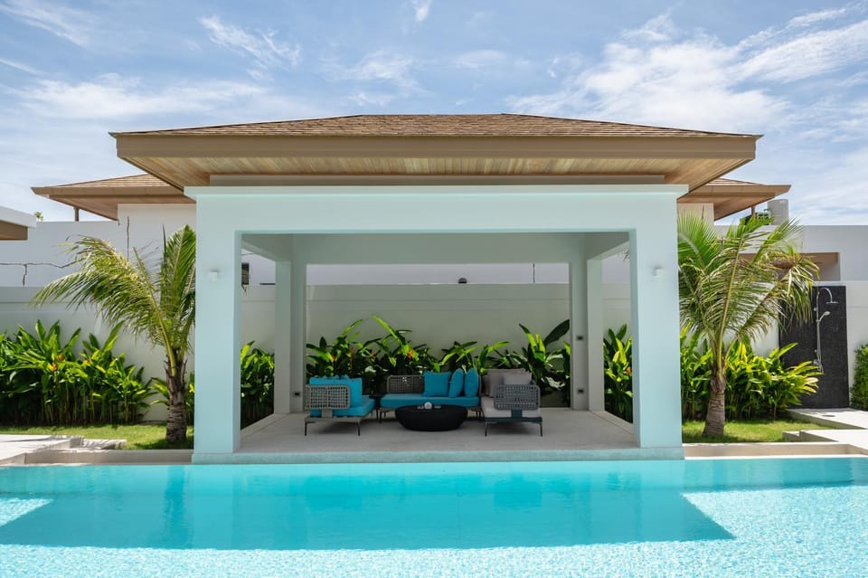 Day, Garden, Garden view, Pool view, Swimming pool, sunbed