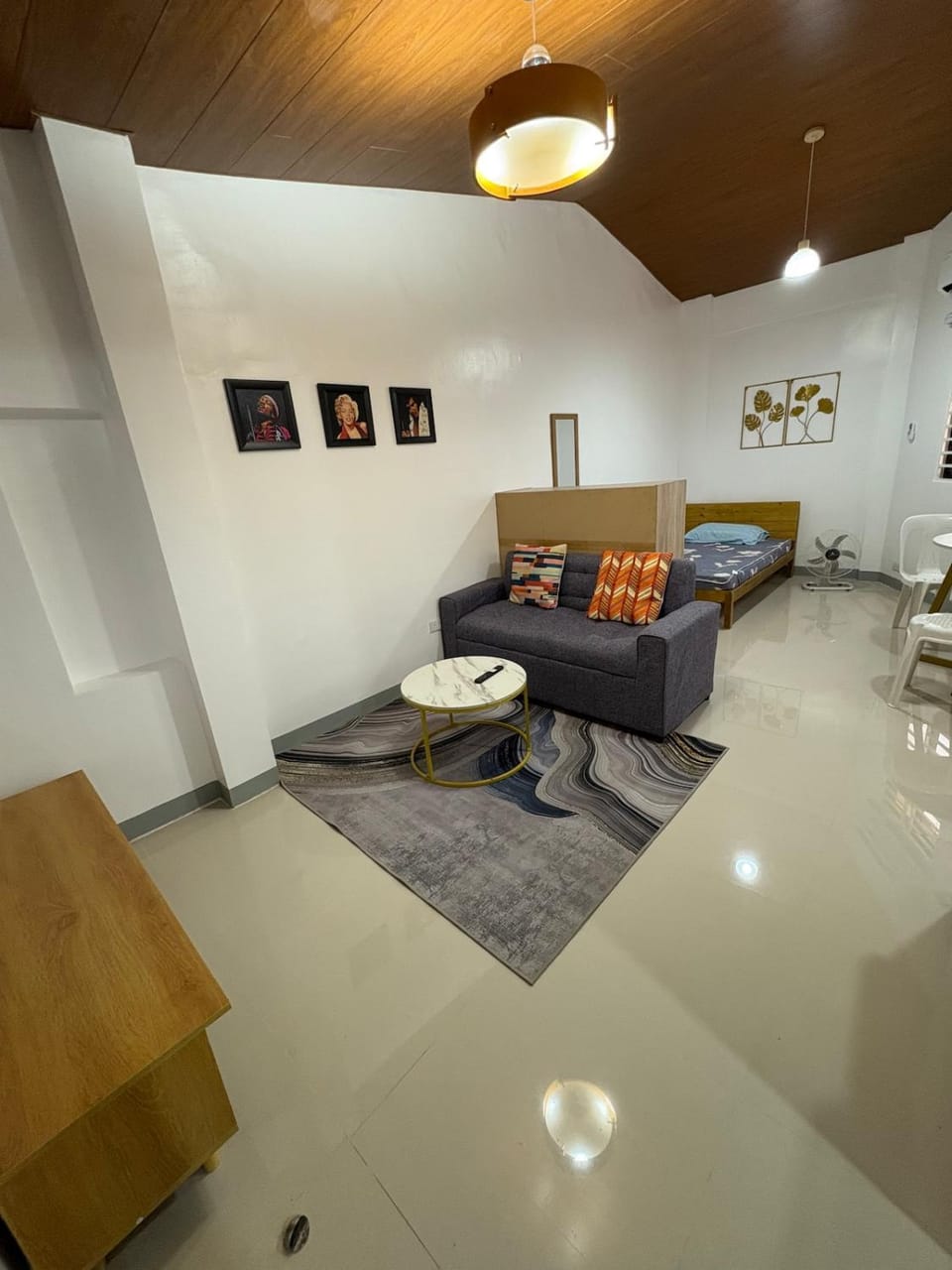 AnnEs Pad, Modern Studio Near Clark Pampanga Apartment in Angeles