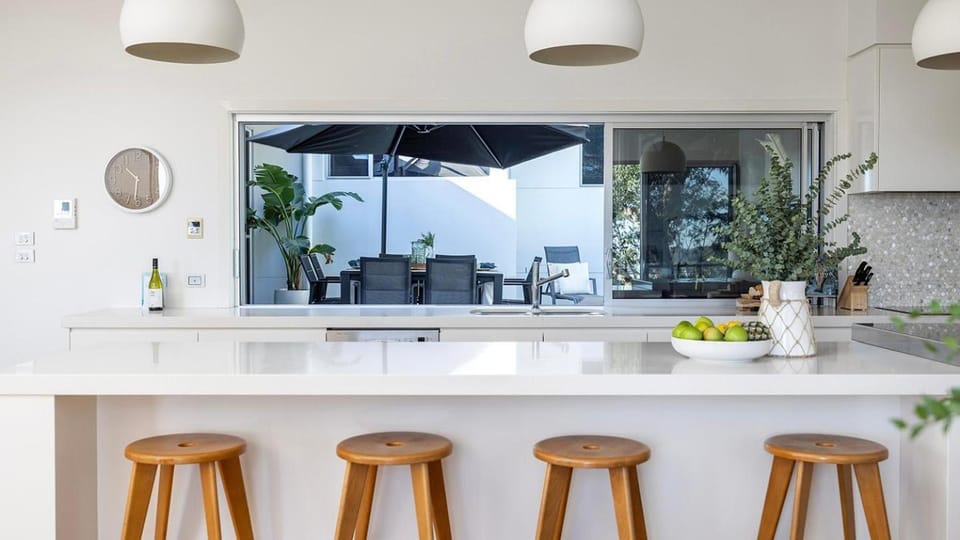Sea Vista at Shoal Bay - Heated Pool, Fireplace and Views House in Shoal Bay