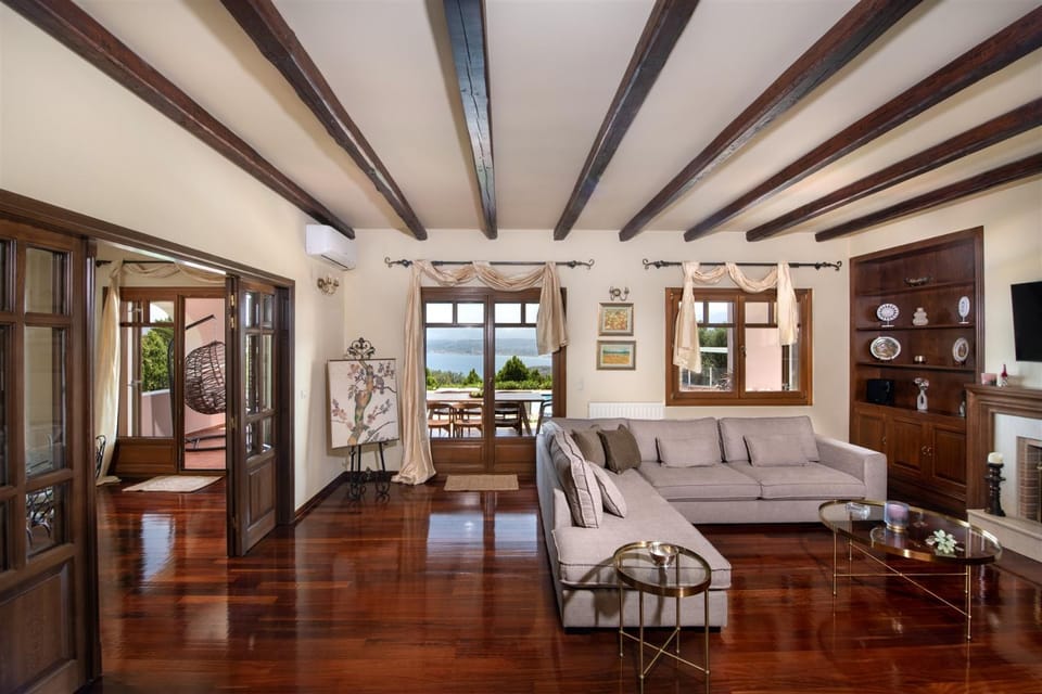 Marathi Hilltop Oasis Sea View Villa Apartment in Crete