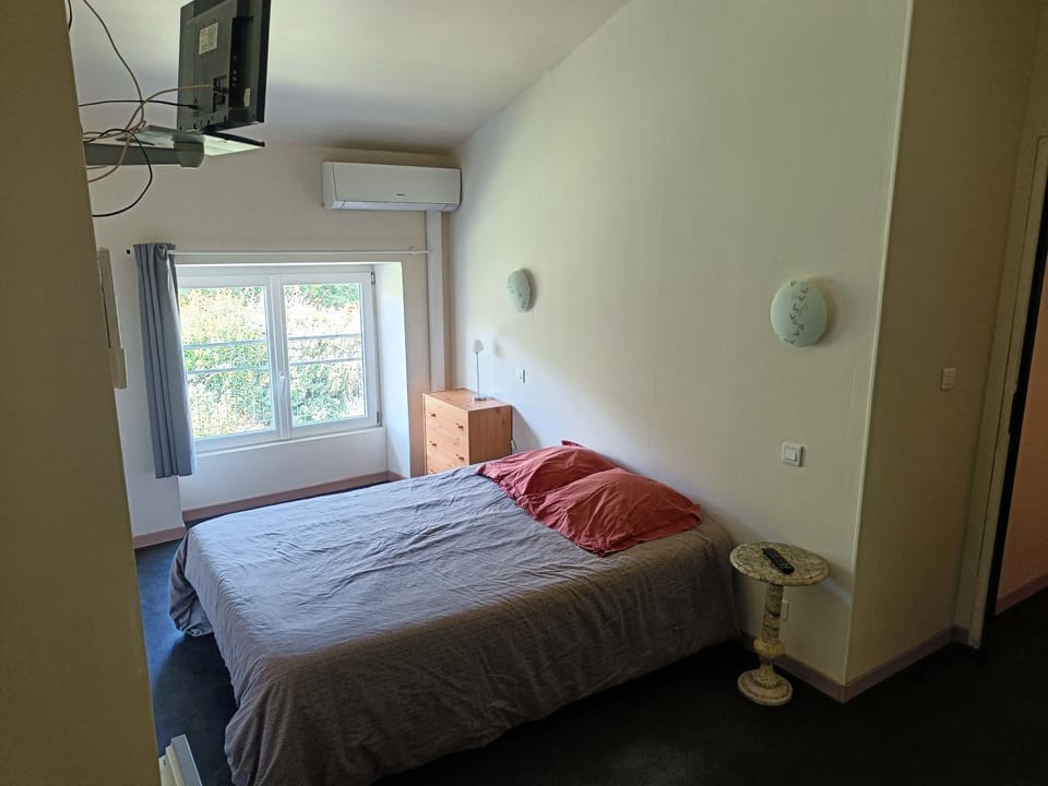 Appartement a louer à Cruas Apartment in Provence