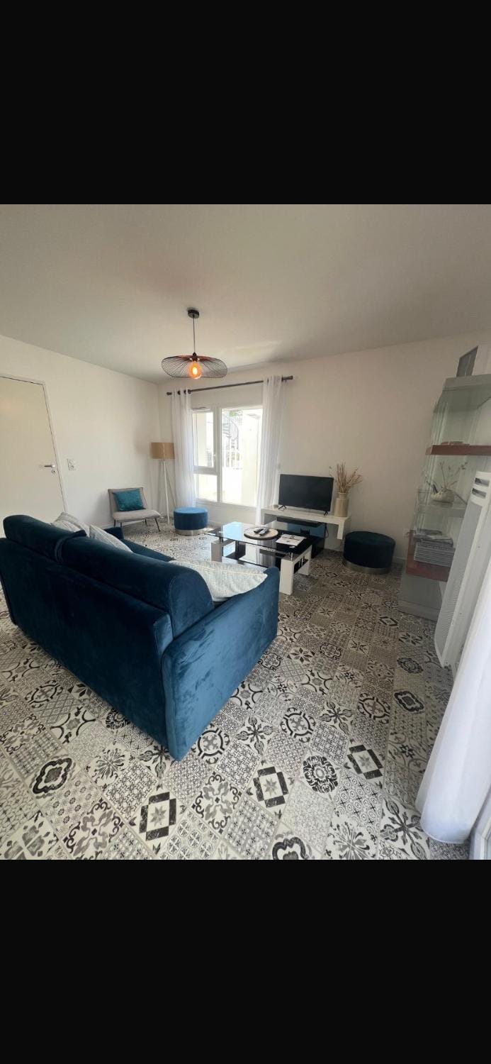 Communal lounge/ TV room, Living room
