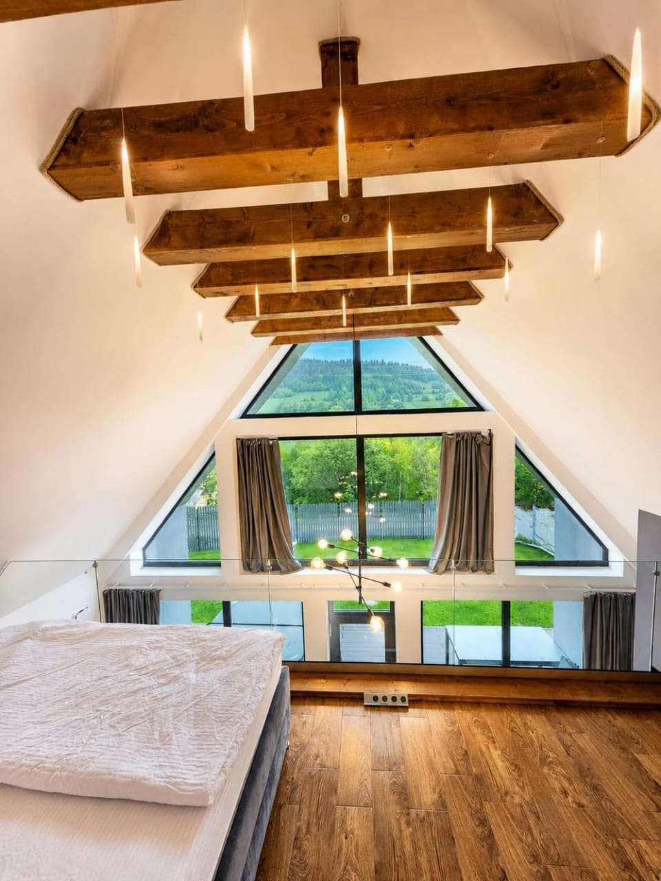 View (from property/room), Bedroom, Garden view, Mountain view