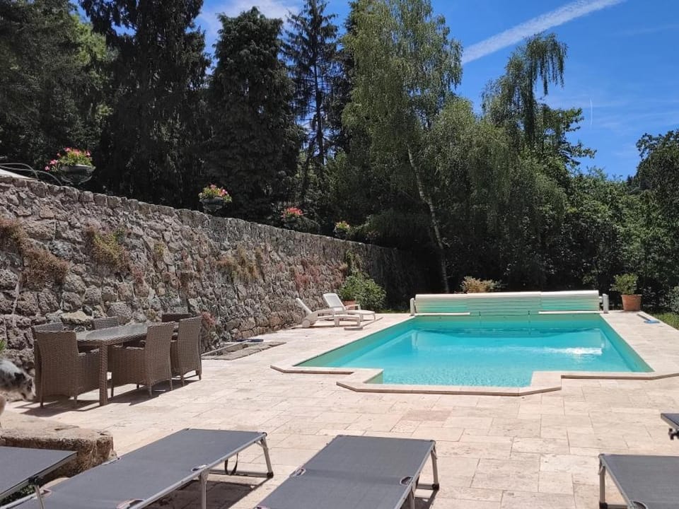 Pool view, Swimming pool