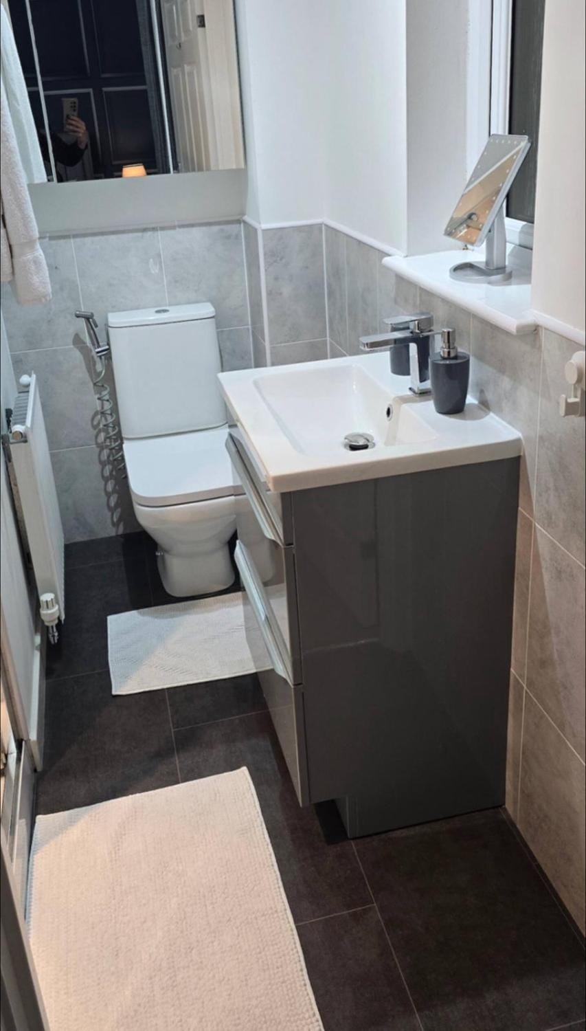 En-suite Room With Superking Bed Vacation rental in Edinburgh