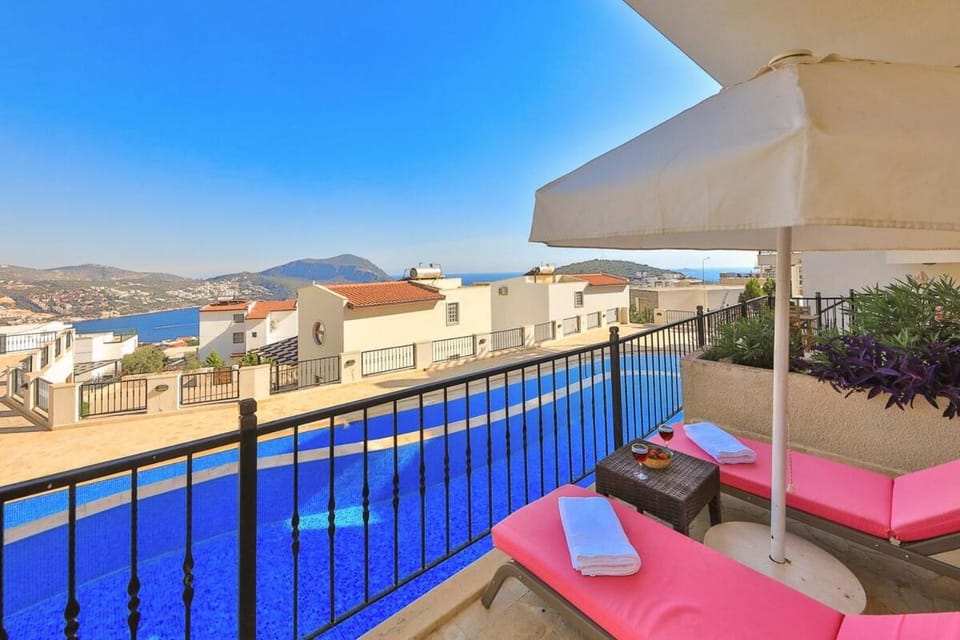 Esma Apartment Full Sea View Kalkan Apartment in Kalkan Belediyesi