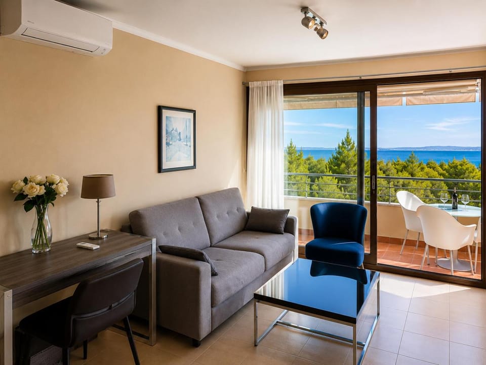 Sea View Penthouse Residence Le Meridien Area Apartment in Podstrana