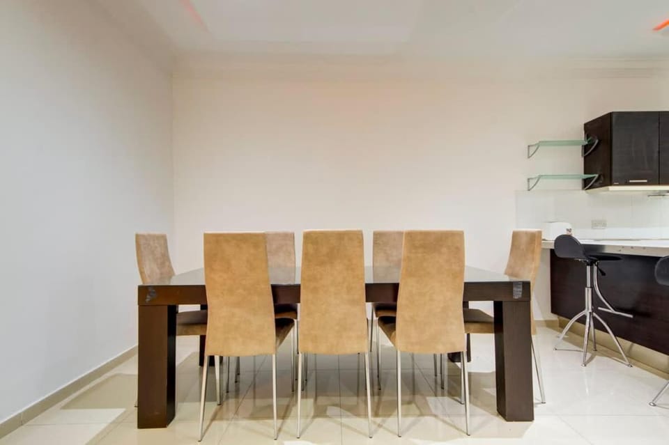 Sliema 3BDR Flat with Seaview and Jacuzzi by PMI Malta Apartment in Sliema