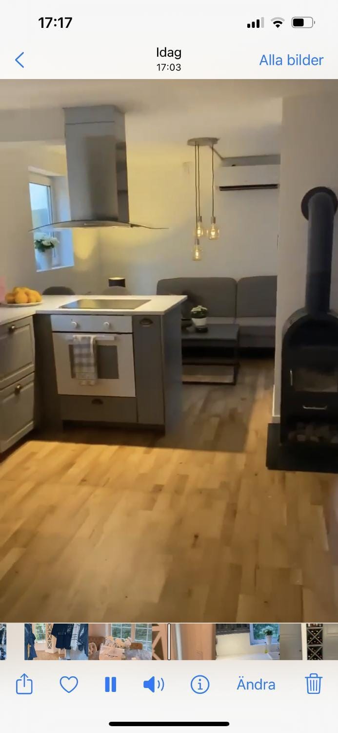 Litet charmigt hus på hästgård House in Västra Götaland County