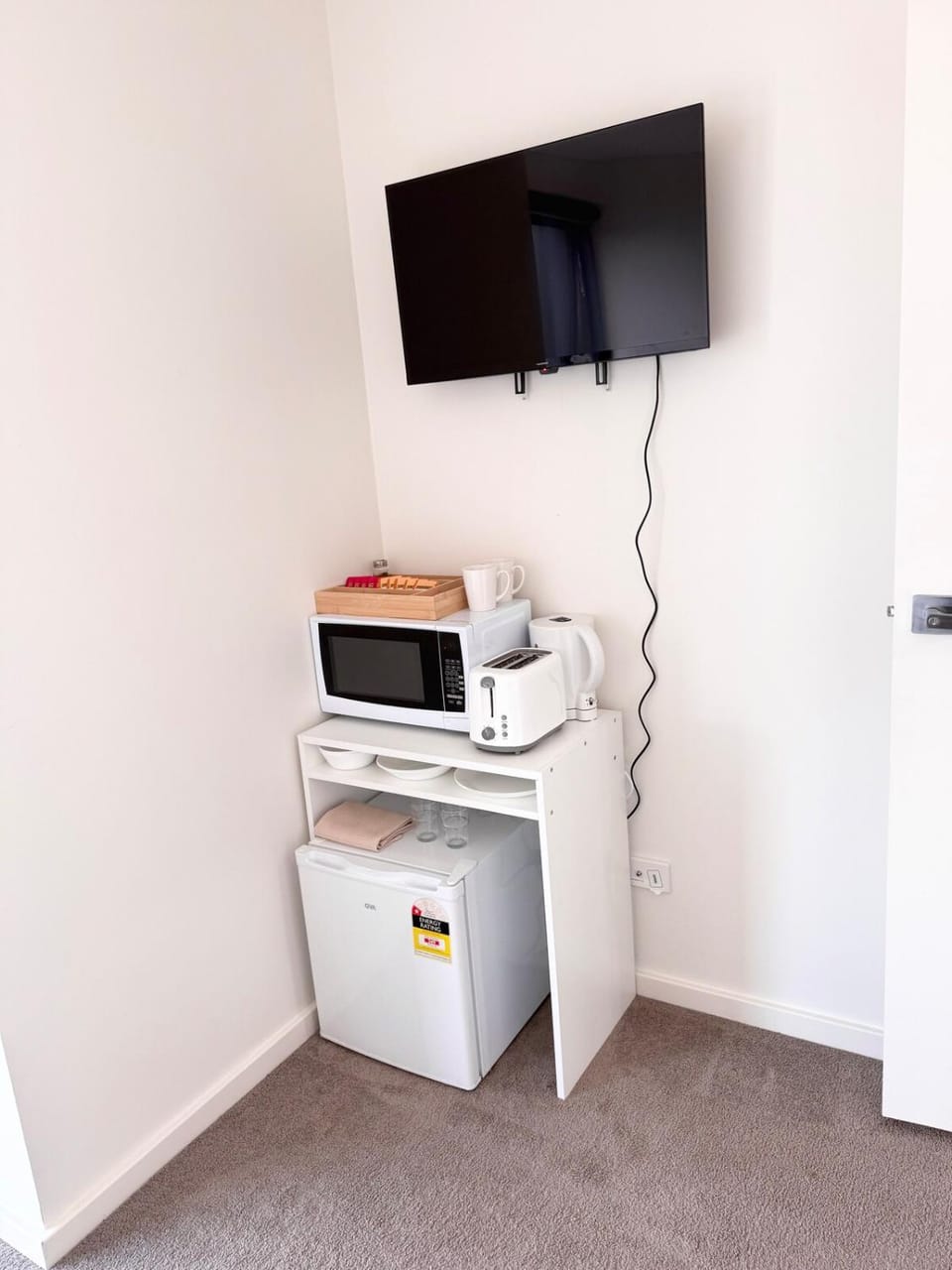 TV and multimedia, Kitchen or kitchenette