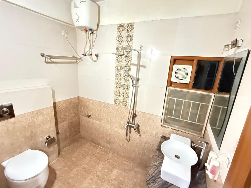 Tanour lux service apartment Nature lodge in Bengaluru