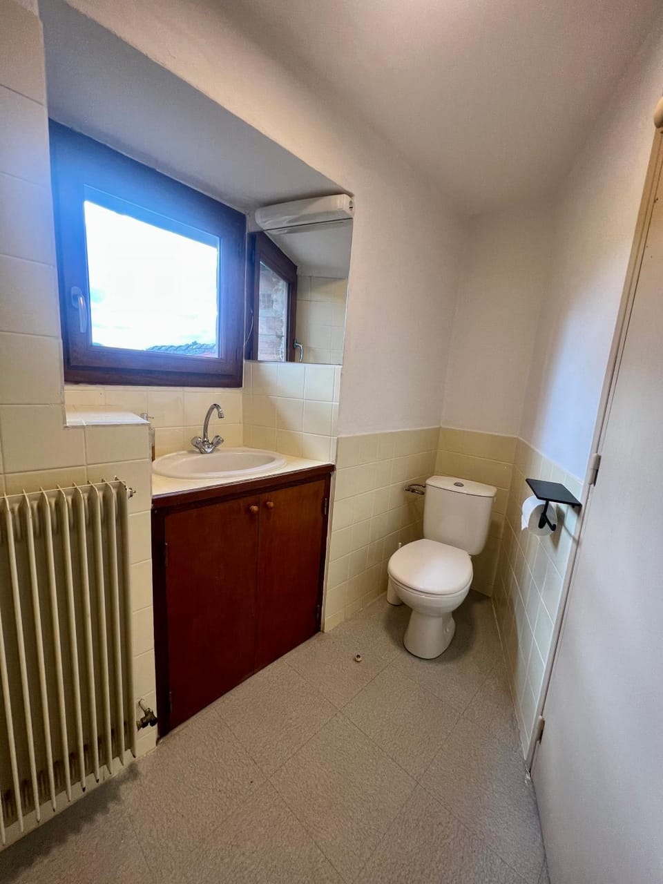 Restaurant des Amis Bed and Breakfast in Occitanie