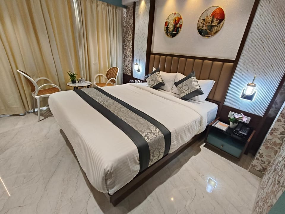 Hotel Manthan Stays - Airoli Hotel in Thane