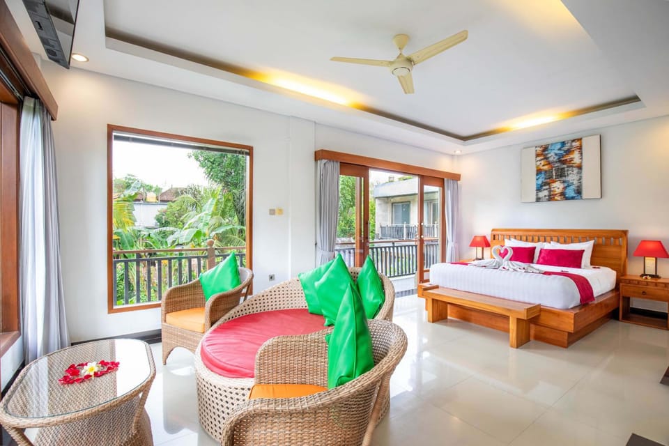 Bed, Balcony/Terrace, Photo of the whole room, Seating area, Bedroom