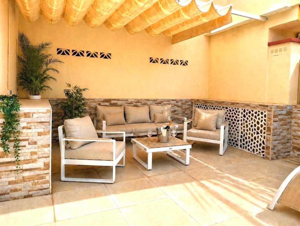 Balcony/Terrace, Balcony/Terrace, Seating area