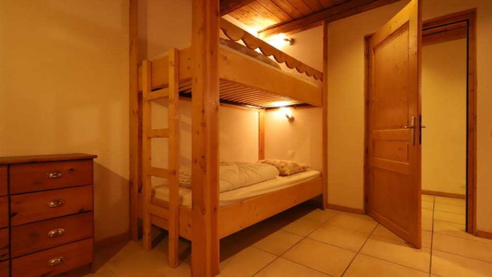 Property building, Living room, Bedroom