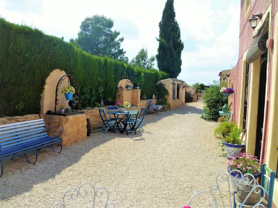 Self catering Accommodation for the Larger Group House in Vinalopó Mitjà