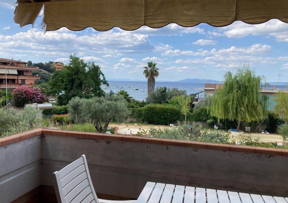 Oasi Apartment House in Porto Santo Stefano