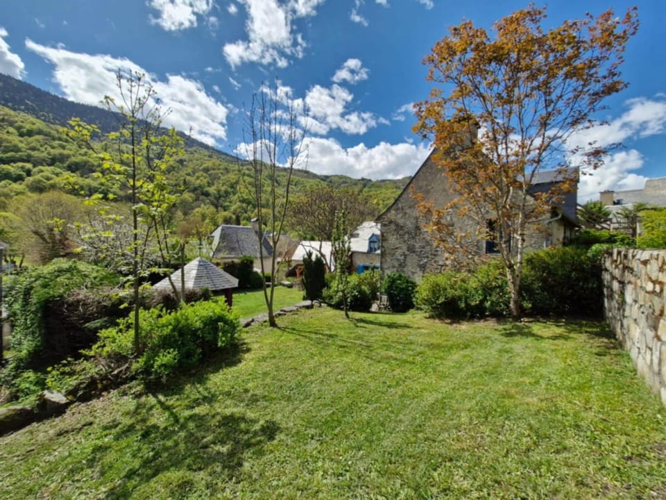 Garden, Garden
