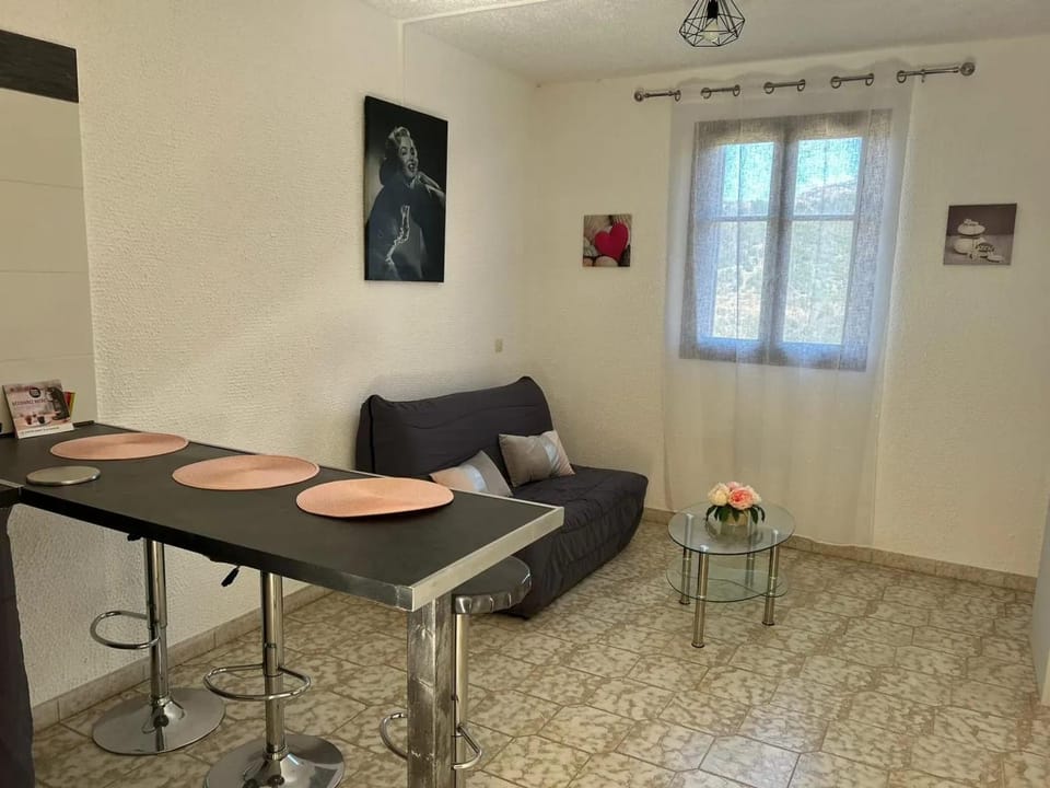 Appartement avec balcon à Marignana, 30 m², 4 pers. Apartment in Corsica
