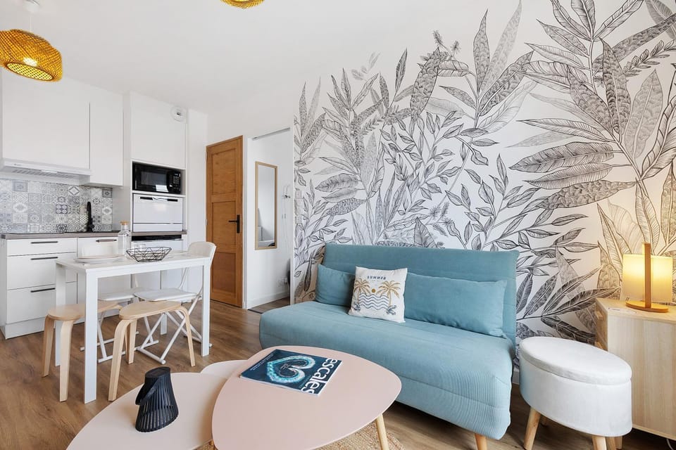 Property building, Living room