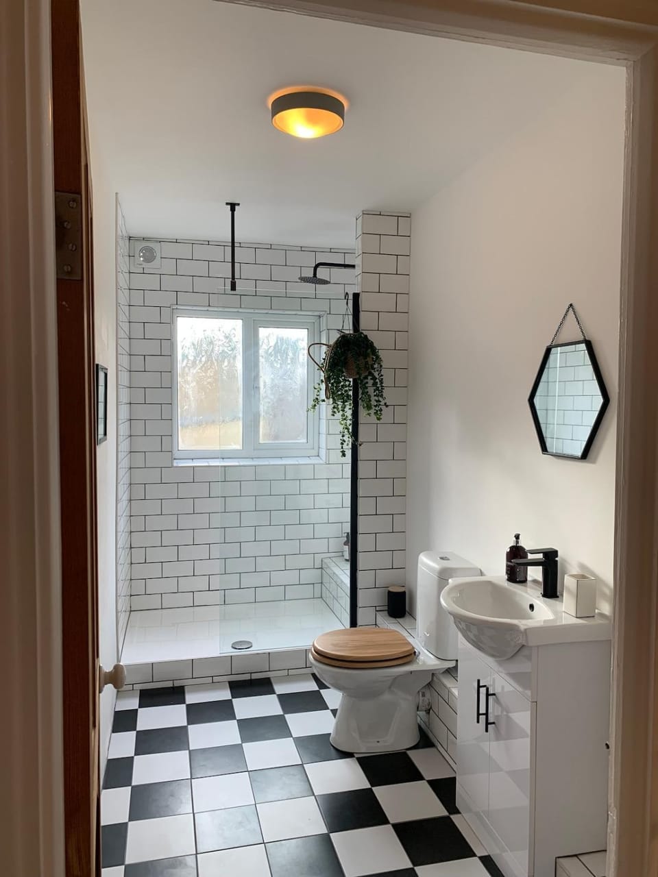 Homely flat just off Leigh Broadway Apartment in Southend-on-Sea