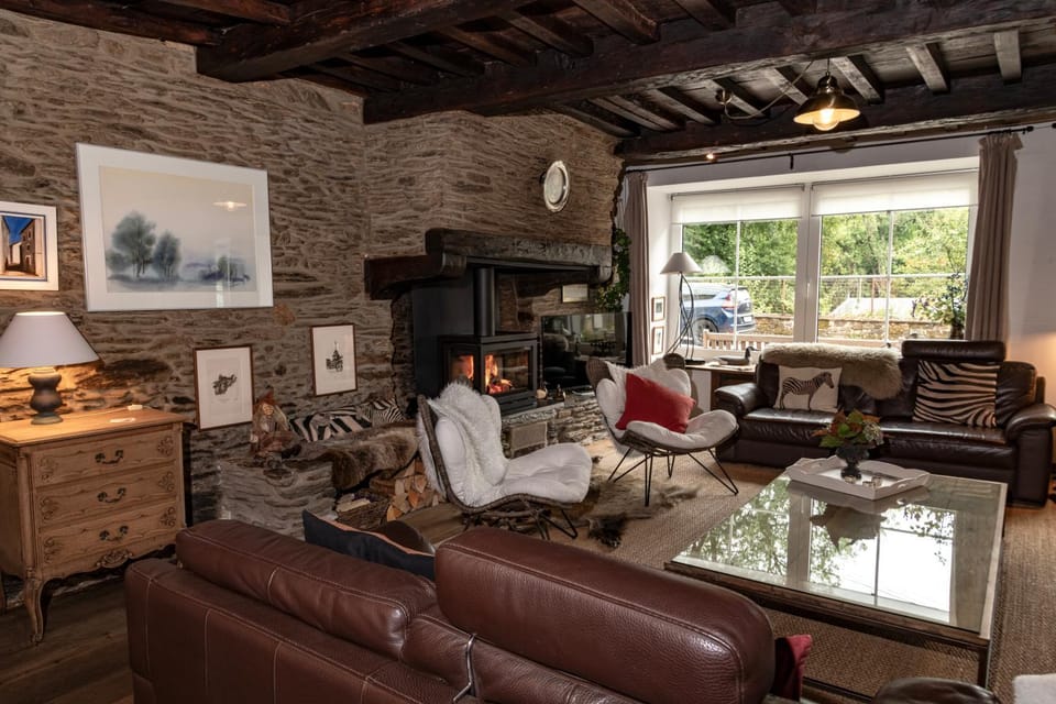 Au13 du Faubourg de France à Bouillon, un cocon plein de charme House in Wallonia, Belgium